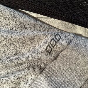 Lorna Jane Grey Sweatshirt